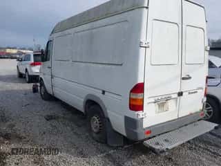 2005 Dodge Sprinter with VIN WD2PD644655726506, listed as a IAAI auction lot 41613814 with 292,952 mi miles and . Bid and sale history available at DreamBid. Image 3.