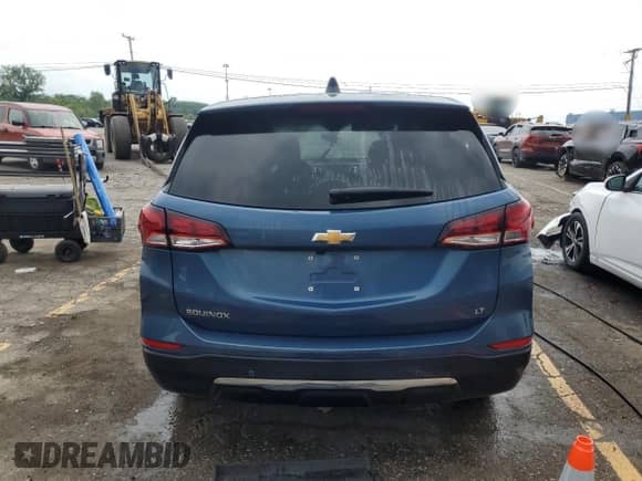 2024 Chevrolet Equinox LT z VIN 3GNAXKEG3RL125485, wystawiony jako Copart lot #66474005 z przebiegiem 17 074 mil mil oraz Szkoda całkowita • Salvage title. Historia ofert i sprzedaży dostępna na DreamBid. Obrazek 6.