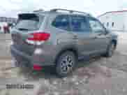 2019 Subaru Forester Premium z VIN JF2SKAGC3KH449087, wystawiony jako IAAI lot #43089020 z przebiegiem 117 551 mil mil oraz . Historia ofert i sprzedaży dostępna na DreamBid. Obrazek 4.