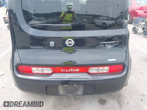 2013 Nissan Cube S with VIN JN8AZ2KR5DT302927, listed as a IAAI auction lot 42929094 with 159,374 mi miles and . Bid and sale history available at DreamBid. Image 15.