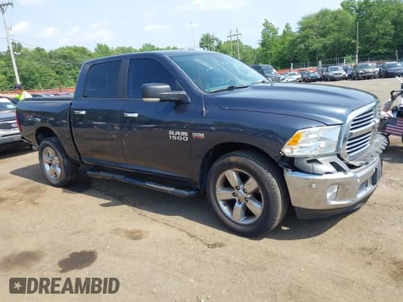 2017 Ram 1500 Big Horn z VIN 1C6RR7LT3HS870991, wystawiony jako IAAI lot #42559738 z przebiegiem 125 003 mil mil oraz . Historia ofert i sprzedaży dostępna na DreamBid. Obrazek 18.