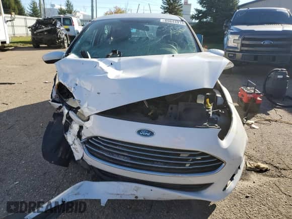 2015 Ford Fiesta S z VIN 3FADP4TJ1FM222163, wystawiony jako Copart lot #85644915 z przebiegiem 51 032 mil mil oraz Czysty tytuł • Clean title. Historia ofert i sprzedaży dostępna na DreamBid. Obrazek 5.