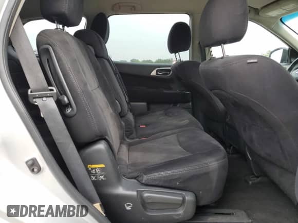 2016 Nissan Pathfinder Platinum with VIN 5N1AR2MM8GC610025, listed as a Copart auction lot 81886585 with 132,200 mi miles and Salvage title. Bid and sale history available at DreamBid. Image 11.