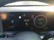 2024 Hyundai Kona Limited с VIN KM8HECA31RU068923, выставлен на аукционе Copart как лот 84469354 с пробегом 9 242 миль миль и Списание • Salvage title. История ставок и продаж доступна на DreamBid. Изображение 9.
