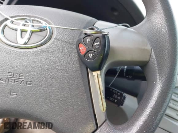 2010 Toyota Camry with VIN 4T1BF3EK0AU076598, listed as a IAAI auction lot 43381562 with 257,632 mi miles and . Bid and sale history available at DreamBid. Image 11.