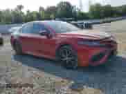 2021 Toyota Camry SE Nightshade z VIN 4T1G11AK5MU479916, wystawiony jako Copart lot #71206825 z przebiegiem 82 202 mil mil oraz Szkoda całkowita • Salvage title. Historia ofert i sprzedaży dostępna na DreamBid. Obrazek 4.