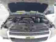 2008 Chevrolet Suburban LTZ с VIN 3GNFK16Y68G177903, выставлен на аукционе IAAI как лот 42358810 с пробегом 261 322 миль миль и . История ставок и продаж доступна на DreamBid. Изображение 10.