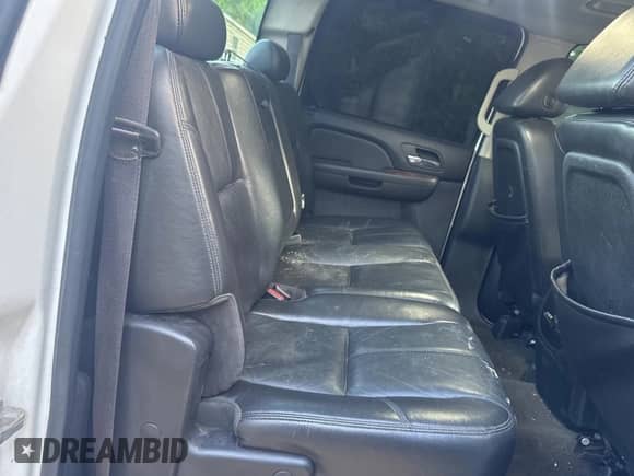 2008 Chevrolet Silverado 2500HD 1LT with VIN 1GCHK23638F117735, listed as a Copart auction lot 61693945 with 158,010 mi miles and Salvage title. Bid and sale history available at DreamBid. Image 6.
