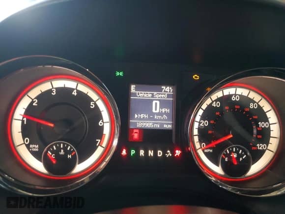 2018 Dodge Grand Caravan GT with VIN 2C4RDGEG4JR343721, listed as a Copart auction lot 86858445 with 189,985 mi miles and Clean title. Bid and sale history available at DreamBid. Image 9.