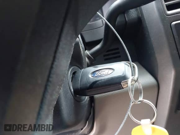 2017 Ford F-250 Lariat z VIN 1FT7W2B64HEE30347, wystawiony jako IAAI lot #43105738 z przebiegiem 85 156 mil mil oraz . Historia ofert i sprzedaży dostępna na DreamBid. Obrazek 11.