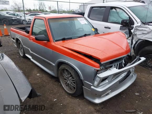 1989 Chevrolet S-10 EL с VIN 1GCBS14E8K2244677, выставлен на аукционе IAAI как лот 42083109 с пробегом 107 118 миль миль и . История ставок и продаж доступна на DreamBid. Изображение 1.