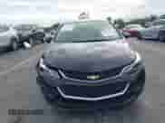 2018 Chevrolet Cruze LT z VIN 1G1BE5SM4J7124314, wystawiony jako IAAI lot #43448494 z przebiegiem 110 914 mil mil oraz . Historia ofert i sprzedaży dostępna na DreamBid. Obrazek 12.