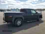 2004 Chevrolet Colorado Z71 with VIN 1GCDS196048100423, listed as a Copart auction lot 52194995 with 212,509 mi miles and Salvage title. Bid and sale history available at DreamBid. Image 3.