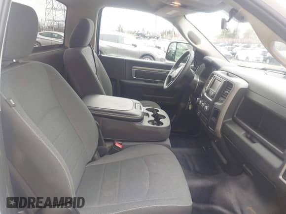 2022 Ram 1500 Tradesman с VIN 3C6JR6DG4NG330058, выставлен на аукционе IAAI как лот 41903518 с пробегом 41 210 миль миль и . История ставок и продаж доступна на DreamBid. Изображение 5.