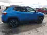 2020 Jeep Compass Trailhawk с VIN 3C4NJDDB1LT126820, выставлен на аукционе Copart как лот 55242125 с пробегом 132 630 миль миль и Списание • Salvage title. История ставок и продаж доступна на DreamBid. Изображение 3.