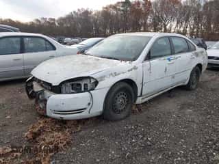 2007 Chevrolet Impala Police Unmarked Police with VIN 2G1WS58R079292150, listed as a IAAI auction lot 40882064 with 9 mi miles and . Bid and sale history available at DreamBid. Image 2.