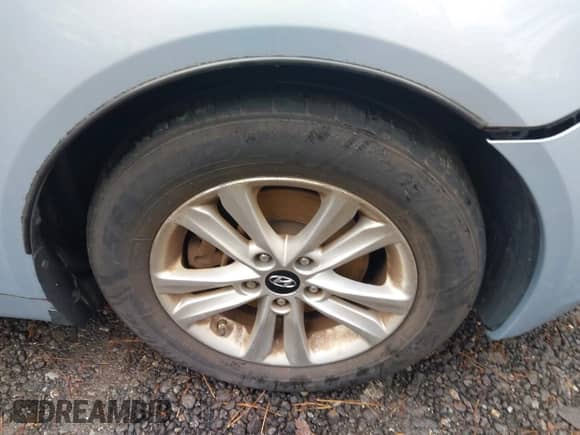 2013 Hyundai Sonata GLS z VIN 5NPEB4ACXDH754709, wystawiony jako IAAI lot #43332793 z przebiegiem 103 011 mil mil oraz . Historia ofert i sprzedaży dostępna na DreamBid. Obrazek 12.