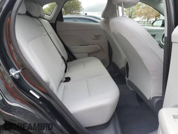 2025 Hyundai Kona SEL с VIN KM8HBCAB5SU237296, выставлен на аукционе Copart как лот 86492945 с пробегом 28 219 миль миль и Чистый • Clean title. История ставок и продаж доступна на DreamBid. Изображение 10.