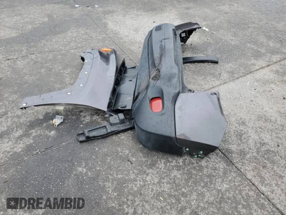2017 Jeep Renegade Latitude z VIN ZACCJABB8HPF10438, wystawiony jako Copart lot #76149703 z przebiegiem 53 754 mil mil oraz Szkoda całkowita • Salvage title. Historia ofert i sprzedaży dostępna na DreamBid. Obrazek 13.