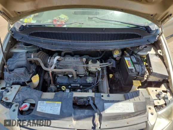 2005 Dodge Caravan SXT with VIN 1D4GP45R05B286486, listed as a Copart auction lot 69407135 with 176,623 mi miles and Clean title. Bid and sale history available at DreamBid. Image 12.