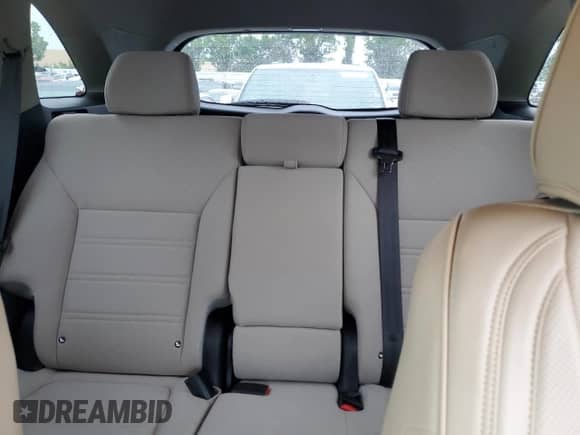 2019 Kia Sorento LX z VIN 5XYPGDA5XKG494991, wystawiony jako Copart lot #62875244 z przebiegiem 67 080 mil mil oraz Szkoda całkowita • Salvage title. Historia ofert i sprzedaży dostępna na DreamBid. Obrazek 10.