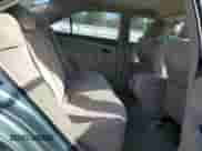 2010 Toyota Camry XLE z VIN 4T1BF3EK1AU551661, wystawiony jako Copart lot #84620845 z przebiegiem 130 873 mil mil oraz Szkoda całkowita • Salvage title. Historia ofert i sprzedaży dostępna na DreamBid. Obrazek 10.