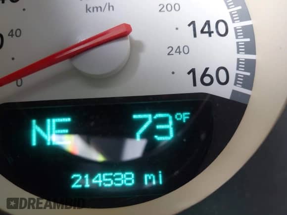 2010 Dodge Charger R/T with VIN 2B3CA5CT3AH150339, listed as a IAAI auction lot 42325659 with 214,538 mi miles and . Bid and sale history available at DreamBid. Image 15.