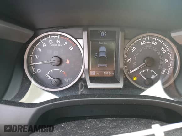 2016 Toyota Tacoma Limited z VIN 3TMGZ5AN5GM025799, wystawiony jako Copart lot #84862625 z przebiegiem 56 984 mil mil oraz Czysty tytuł • Clean title. Historia ofert i sprzedaży dostępna na DreamBid. Obrazek 9.