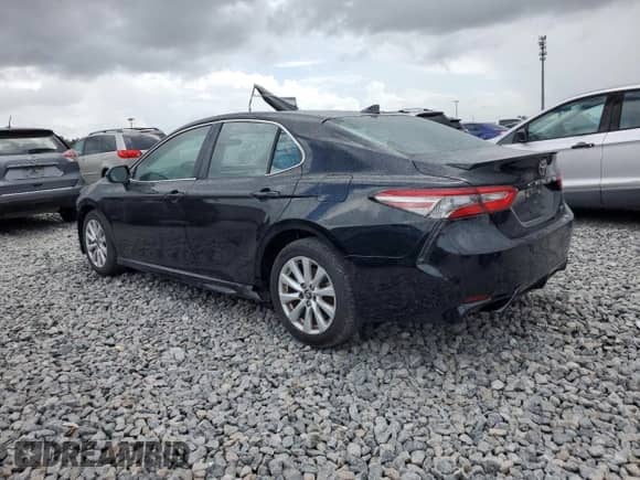2020 Toyota Camry SE z VIN 4T1G11AK1LU977349, wystawiony jako Copart lot #85936825 z przebiegiem 65 735 mil mil oraz Czysty tytuł • Clean title. Historia ofert i sprzedaży dostępna na DreamBid. Obrazek 2.