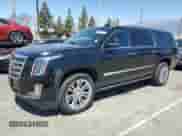 2020 Cadillac Escalade ESV Premium Luxury с VIN 1GYS4JKJ5LR199341, выставлен на аукционе Copart как лот 56234575 с пробегом 69 613 миль миль и Списание • Salvage title. История ставок и продаж доступна на DreamBid. Изображение 1.