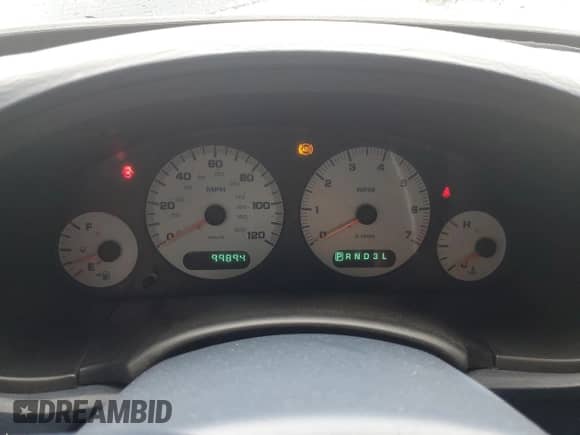 2002 Dodge Caravan ES z VIN 2B4GP54L12R591280, wystawiony jako Copart lot #60815985 z przebiegiem 99 894 mil mil oraz Szkoda całkowita • Salvage title. Historia ofert i sprzedaży dostępna na DreamBid. Obrazek 9.