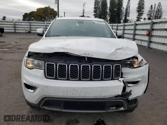 2019 Jeep Grand Cherokee Limited with VIN 1C4RJEBG0KC857139, listed as a Copart auction lot 41395285 with 100,264 mi miles and Salvage title. Bid and sale history available at DreamBid. Image 5.