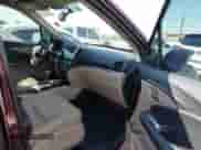 2017 Honda Pilot EX-L z VIN 5FNYF5H71HB027558, wystawiony jako IAAI lot #41910670 z przebiegiem 122 214 mil mil oraz . Historia ofert i sprzedaży dostępna na DreamBid. Obrazek 5.