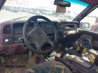 1997 Chevrolet Silverado 2500 с VIN 1GCGK29R8VE105370, выставлен на аукционе IAAI как лот 43174889 с пробегом 231 496 миль миль и . История ставок и продаж доступна на DreamBid. Изображение 5.