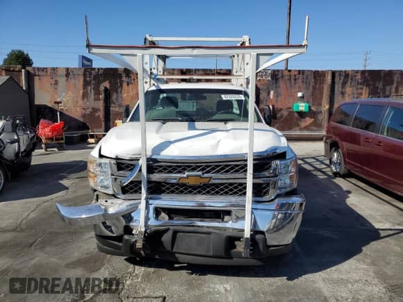 2012 Chevrolet Silverado 2500HD Work Truck with VIN 1GC0CVCG8CF178561, listed as a Copart auction lot 82320235 with 132,393 mi miles and Salvage title. Bid and sale history available at DreamBid. Image 5.