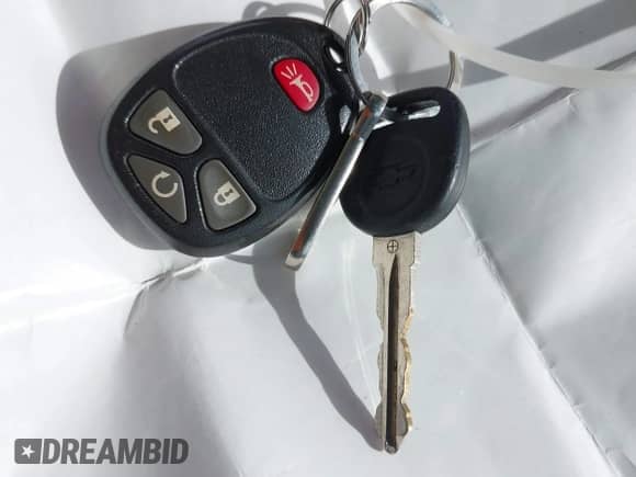 2017 Chevrolet Traverse LT с VIN 1GNKRGKDXHJ307759, выставлен на аукционе IAAI как лот 43356008 с пробегом 203 580 миль миль и . История ставок и продаж доступна на DreamBid. Изображение 11.