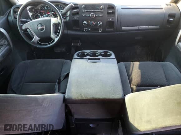 2007 GMC Sierra 1500 SLE2 с VIN 2GTEC13J471555412, выставлен на аукционе Copart как лот 81993315 с пробегом 211 999 миль миль и Списание • Salvage title. История ставок и продаж доступна на DreamBid. Изображение 8.