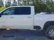 2025 Chevrolet Silverado 2500HD with VIN 1GC1KPEY0SF160711, listed as a IAAI auction lot 41984112 with 316 mi miles and . Bid and sale history available at DreamBid. Image 14.