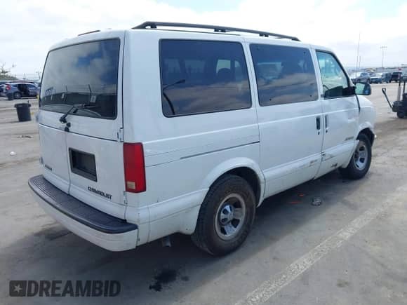 2002 Chevrolet Astro z VIN 1GNDM19X92B129672, wystawiony jako IAAI lot #42455077 z przebiegiem 132 368 mil mil oraz . Historia ofert i sprzedaży dostępna na DreamBid. Obrazek 4.