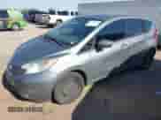 2015 Nissan Note SV z VIN 3N1CE2CP4FL412858, wystawiony jako IAAI lot #42358192 z przebiegiem 109 695 mil mil oraz . Historia ofert i sprzedaży dostępna na DreamBid. Obrazek 2.