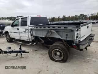 2007 Chevrolet Silverado 3500 DRW LT3 z VIN 1GCJK33D77F153108, wystawiony jako Copart lot #69105584 z przebiegiem 75 905 mil mil oraz Szkoda całkowita • Salvage title. Historia ofert i sprzedaży dostępna na DreamBid. Obrazek 2.