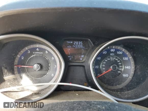 2013 Hyundai Elantra GLS с VIN KMHDH4AE0DU739715, выставлен на аукционе Copart как лот 86195415 с пробегом 143 399 миль миль и Чистый • Clean title. История ставок и продаж доступна на DreamBid. Изображение 9.