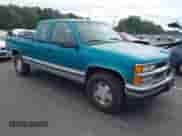 1996 Chevrolet Silverado 1500 with VIN 2GCEK19R5T1152890, listed as a IAAI auction lot 43246016 with 91,660 mi miles and . Bid and sale history available at DreamBid. Image 1.