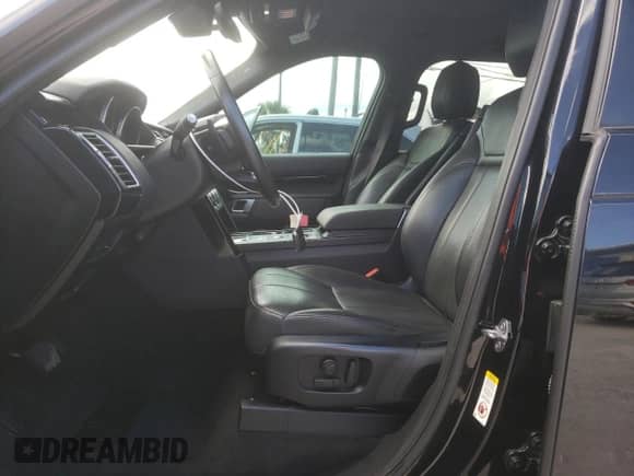 2017 Land Rover Discovery SE с VIN SALRGBBV6HA042176, выставлен на аукционе Copart как лот 84404105 с пробегом 80 061 миль миль и Чистый • Clean title. История ставок и продаж доступна на DreamBid. Изображение 7.
