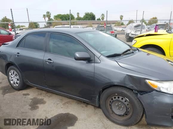 2011 Toyota Corolla S с VIN 2T1BU4EE1BC540538, выставлен на аукционе IAAI как лот 43332213 с пробегом 101 589 миль миль и . История ставок и продаж доступна на DreamBid. Изображение 13.