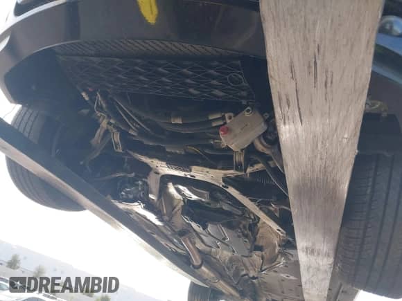 2006 BMW 7 Series 750Li z VIN WBAHN83546DT26795, wystawiony jako IAAI lot #43039294 z przebiegiem 174 676 mil mil oraz . Historia ofert i sprzedaży dostępna na DreamBid. Obrazek 13.