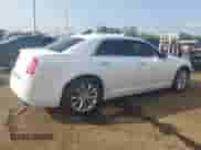 2017 Chrysler 300 C с VIN 2C3CCAKGXHH582558, выставлен на аукционе Copart как лот 62297955 с пробегом 94 356 миль миль и Списание • Salvage title. История ставок и продаж доступна на DreamBid. Изображение 3.