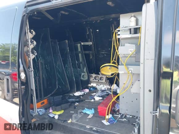 2019 Chevrolet Express Cargo с VIN 1GCWGAFP9K1229029, выставлен на аукционе IAAI как лот 42387553 с пробегом 78 666 миль миль и . История ставок и продаж доступна на DreamBid. Изображение 8.