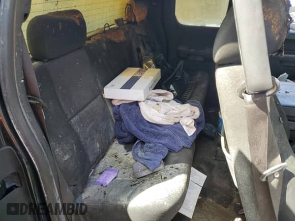 2012 Chevrolet Silverado 1500 LT z VIN 1GCRKSE77CZ245784, wystawiony jako Copart lot #81001785 z przebiegiem Nie podano mil oraz Szkoda całkowita • Salvage title. Historia ofert i sprzedaży dostępna na DreamBid. Obrazek 10.