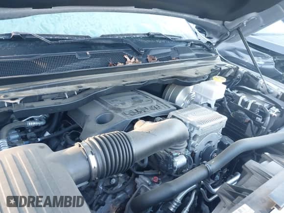 2024 Ram 1500 Big Horn z VIN 1C6SRFFT4RN152664, wystawiony jako IAAI lot #41376365 z przebiegiem 17 504 mil mil oraz . Historia ofert i sprzedaży dostępna na DreamBid. Obrazek 10.